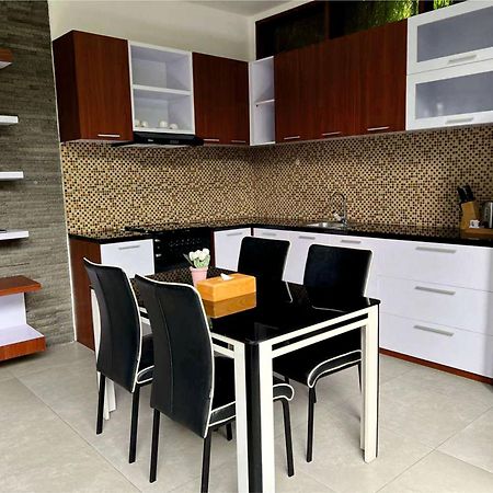 Вилла Puri Keraton Seminyak Экстерьер фото